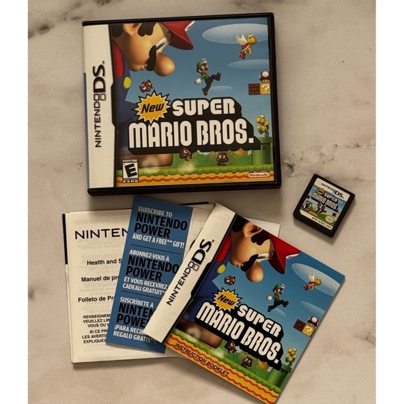 Nintendo DS Game - New Super Mario Bros. CIB - Picture 1 of 1
